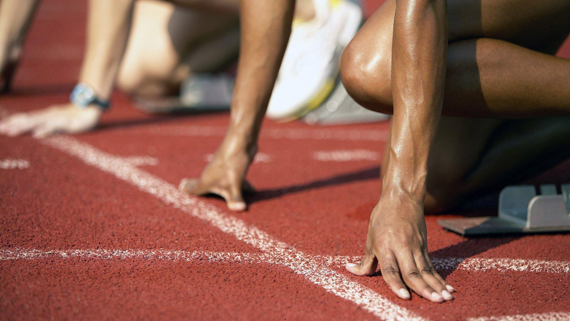 科比不躲闪巴恩斯假传另有隐情 真相揭秘，原来对手根本不在视线内