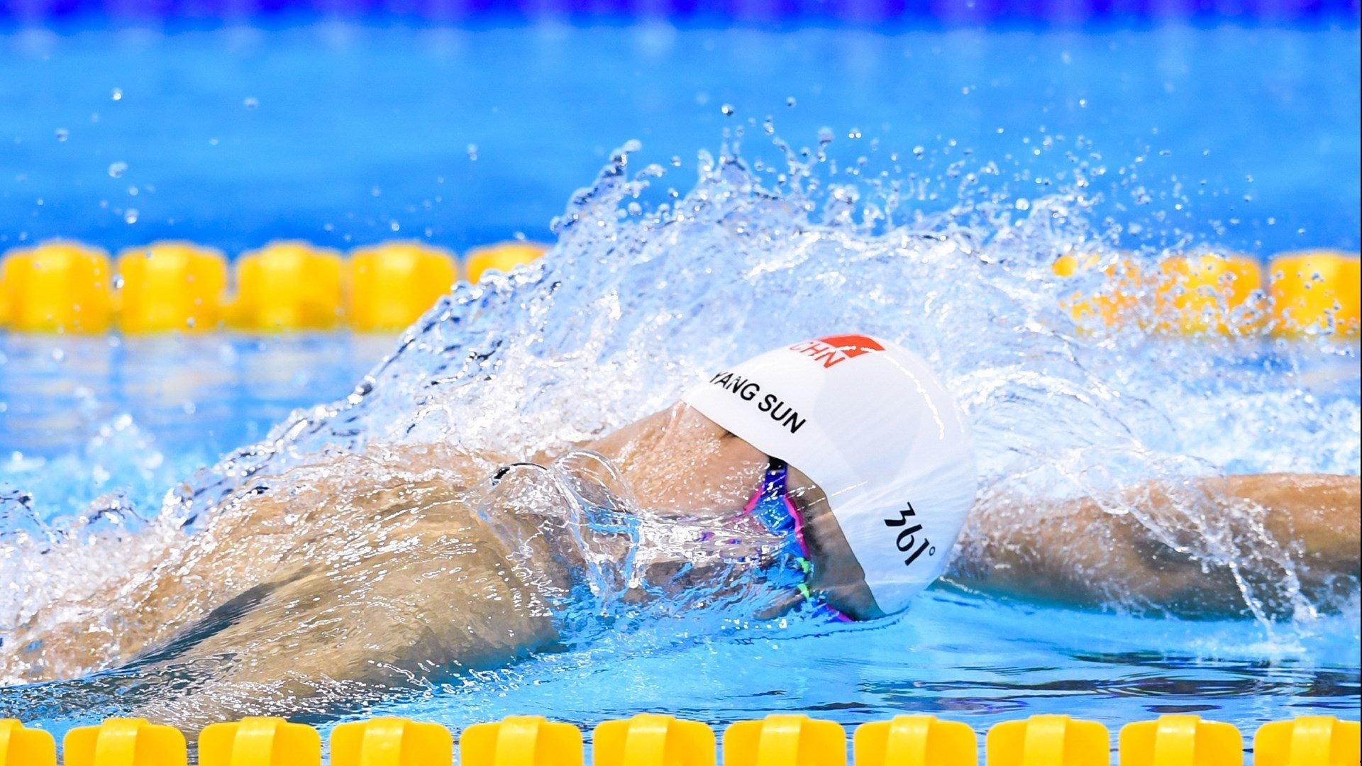 探秘不懂理财的字母哥，把钱存进50家不同银行的财富迷思