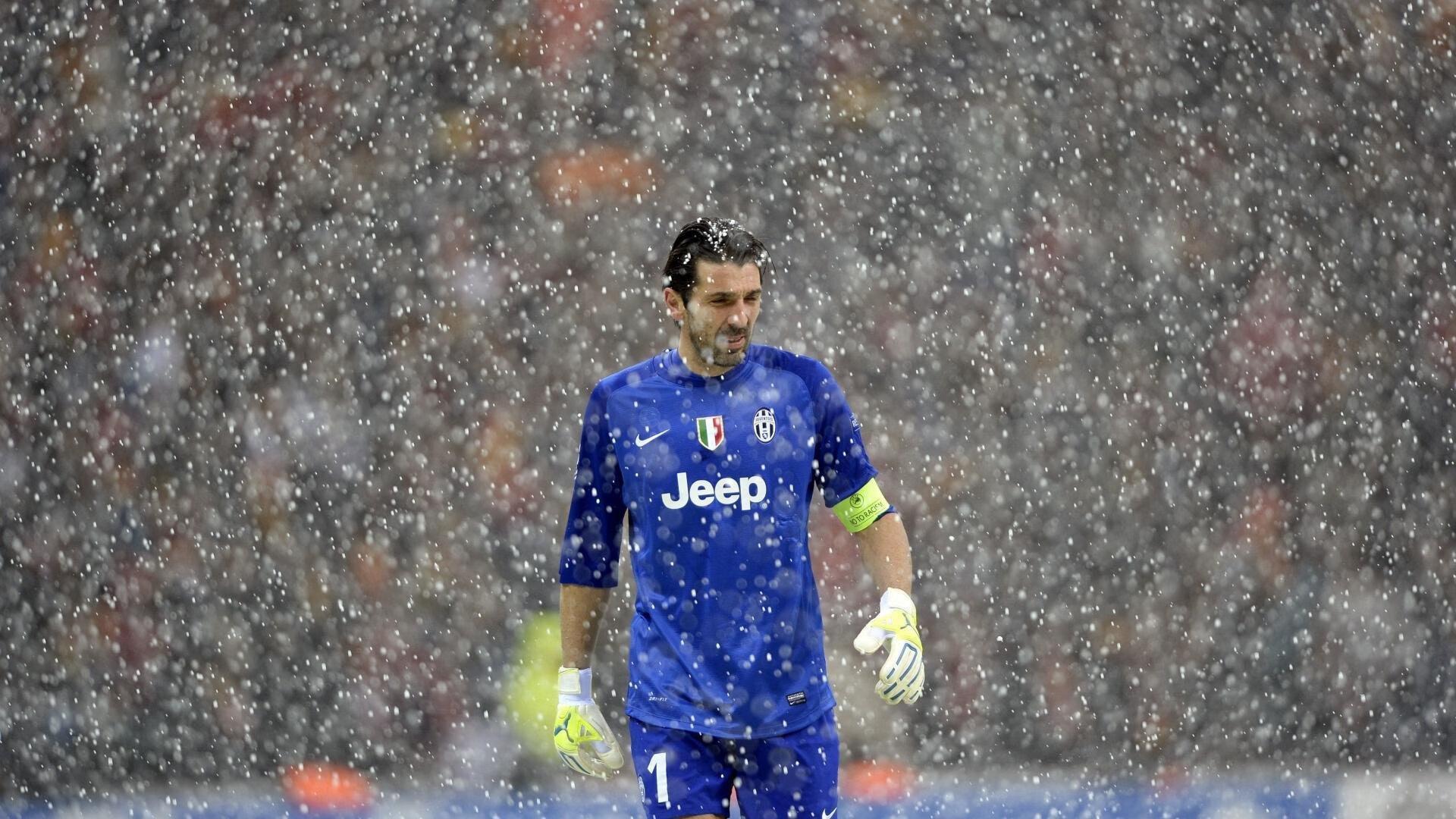 NBA官网MVP榜更新,约基奇稳坐王座 布克强势跃居第四