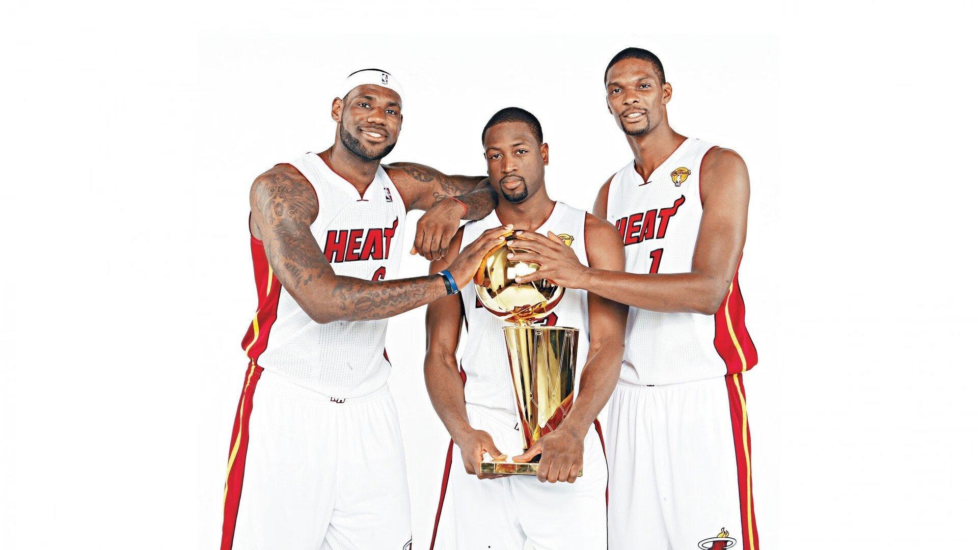 张兆旭荣膺CBA盖帽王彰显本土内线价值 常规赛单项奖揭晓引发热议