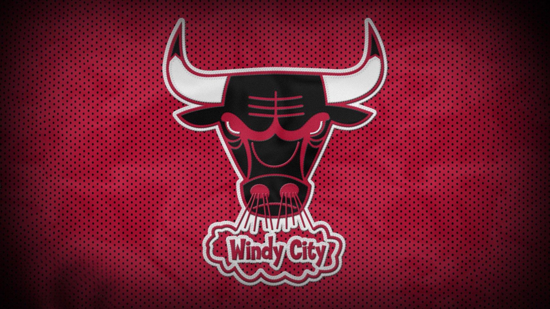 中国女足主帅强调战术革新,强化定位球防守与攻防转换速度成关键